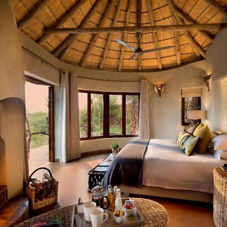 Madikwe Safari Lodge Melorane ภายนอก รูปภาพ