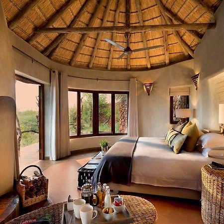 Madikwe Safari Lodge Melorane ภายนอก รูปภาพ
