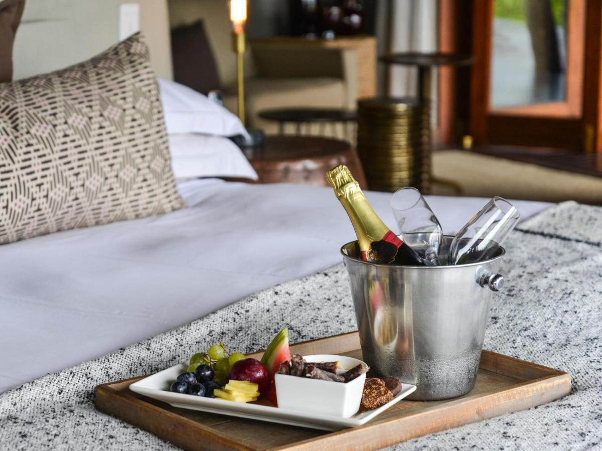 Madikwe Safari Lodge Melorane ภายนอก รูปภาพ